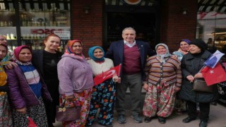 Ayvalıkta CHPnin itirazı üzerine Demokrat Partiden adaylığı düşürülen Gençer, YSKya başvurdu