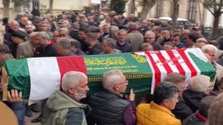 Ayvalıkta efsane şef Ergün Tekincana gözyaşlarıyla veda edildi