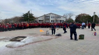 Babaeskide ortaokulda yangın tatbikatı yapıldı