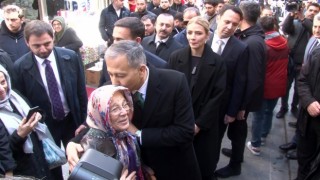 Bakan Ali Yerlikaya Üsküdarlı esnafı ziyaret etti