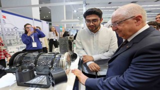 Bakan Güler ‘Verimlilik ve Teknoloji Fuarını ziyaret etti