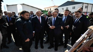 Bakan Özhaseki: Malatyanın çarşısı 1 seneye ayağa kalkacak