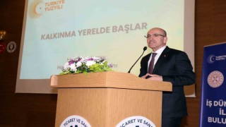 Bakan Şimşek Manisa iş dünyası ile buluştu