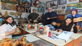 Balıkesirli tekniker evinde atölye kurdu, ücretsiz kurs veriyor