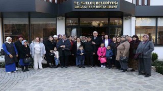 Başkan Atay kadın vatandaşlarla kahvaltıda buluştu