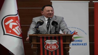 Başkan Aygün: “Hakem hatalarını söylediğim için TFF Başkanı beni engellemiş”