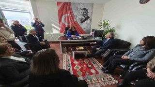 Başkan Büyükkılıçtan Umut Çınarı ve Çocuk Koruma Derneğine ziyaret