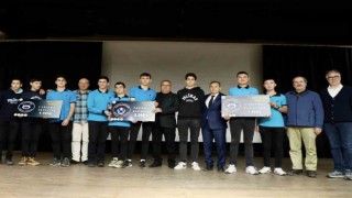 Başkan çerçi başarılı öğrencileri ödüllendirdi