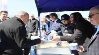 Başkan Çerçioğlu vatandaşların Berat Kandilini kutladı