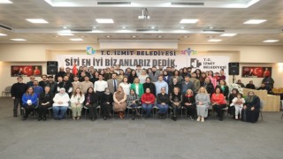 Başkan Hürriyet, deprem gönüllüleriyle buluştu