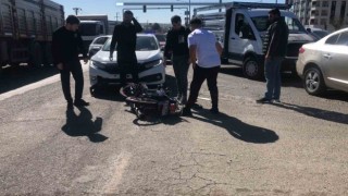Batmanda otomobil motosiklete çarptı: 1 yaralı
