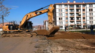 Battalgazi Belediyesi, yollarda altyapı sağlamlaştırma çalışmaları gerçekleştirdi