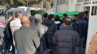 Beton demirinin üzerine düşen besici hayatını kaybetti