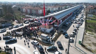 Bölgenin en büyük pazaryeri açıldı