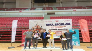 Bozdoğanın bileği bükülmedi