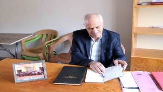 Bu muhtarın tek rakibi kendisi