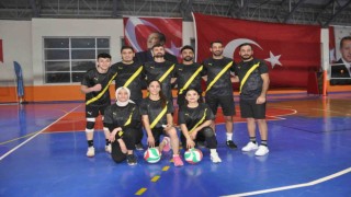 Bulanıkta kurumlar arası voleybol turnuvası başladı
