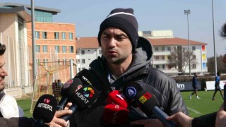 Burak Yılmaz: Sadece 3 puanın değil, 1 puanın da çok değerli olduğu haftalara girdik