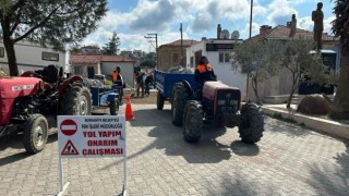 Burhaniye genelinde yol çalışmaları sürüyor