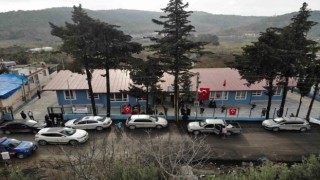 Bursadan Türkiyeye açıldı, depremzedelere okul yaptırdılar