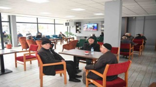 Büyükşehirin Emekliler Kafeteryası kapılarını açtı