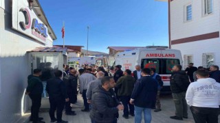 Çelikhanda trafik kazası: 2 çocuk yaralandı