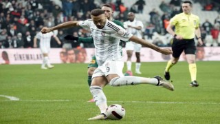 Cenk Tosun, ligde 7 maç aranın ardından golle tanıştı