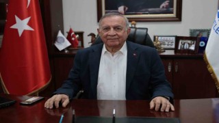 CHP'li Seyhan belediye başkanı partisinden istifa etti