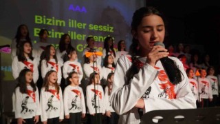 Çocuk korosu mest etti