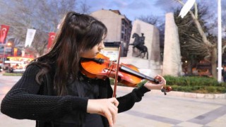 Cumhurbaşkanına keman çalan kız: Onu canlı görmek ve karşısında çalmak çok farklı bir duygu