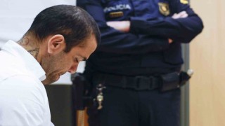 Dani Alvese cinsel saldırı suçundan 4 yıl, 6 ay hapis cezası verildi