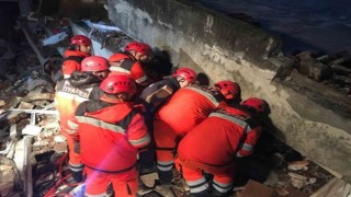 Deprem bölgesine görevli giden itfaiyeci, 10 akrabasının cenazelerini nasıl çıkardığını anlattı