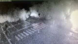 Depreme trafikte yakalandı, son anda hayatı kurtuldu