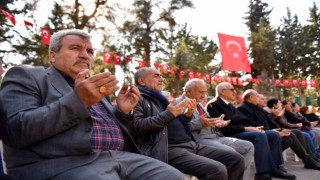Depremlerde hayatını kaybedenler dualarla anıldı