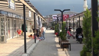 Osmaniye'de Depremzede esnafın umudu konteyner çarşı oldu
