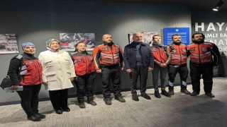 Depremzedeler, yaşadıklarını depremin yıl dönümünde Ümraniyede anlattı