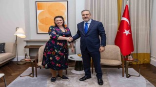 Dışişleri Bakanı Fidan, Birleşik Krallık Avam Kamarası Dış İlişkiler Komitesi Başkanı Kearns ile görüştü