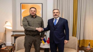 Dışişleri Bakanı Fidan, Ukrayna Devlet Başkanlığı Ofisi Başkanı Yermak ile görüştü