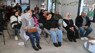 Diyarbakırda otizmli bireylerin aileleri bilinçlendiriliyor