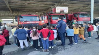 Dörtyolda itfaiyecilerden, öğrencilere eğitim