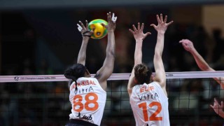 Eczacıbaşı Dynavit, çeyrek finalde avantajı kaptı