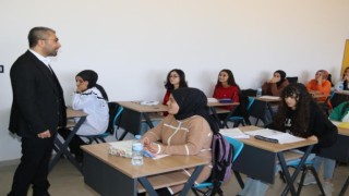Edremit Belediyesi 4 bin 400 öğrencinin YKS ücretini ödedi
