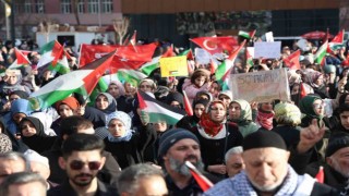 Elazığda binlerce kişi Filistin için yürüdü