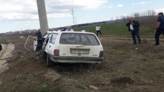 Elektrik direğine çarpan Tofaştaki 4 günlük bebek yaşam mücadelesini kaybetti