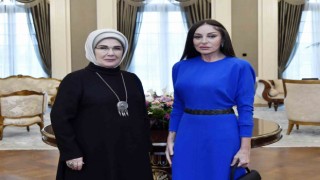 Emine Erdoğan, Mihriban Aliyeva ile görüştü