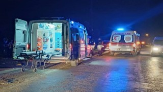 Erdekte trafik kazası: 2 kişi yaralandı