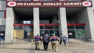 Erzurumda jandarma ekipleri aranan 23 şahsı yakaladı