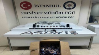 Esenlerde 2.5 kilogram uyuşturucuyu sakız kutularına gizlemişler: 2 gözaltı