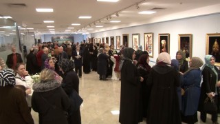 Esenlerde 54 eserden oluşan Âheng-i Rûhanî sergisi açıldı