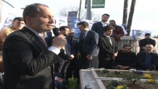 Eski başbakanlardan Necmettin Erbakan kabri başında anıldı